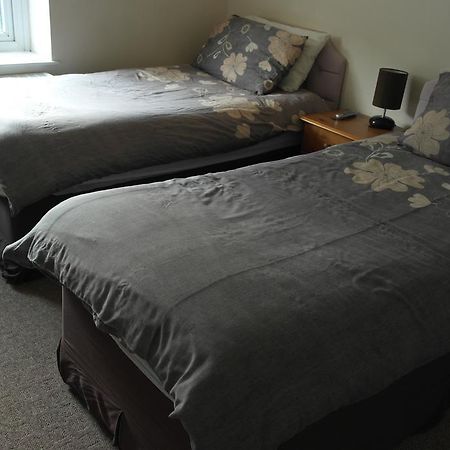 Bed and Breakfast Hikers And Bikers à Hadfield Chambre photo