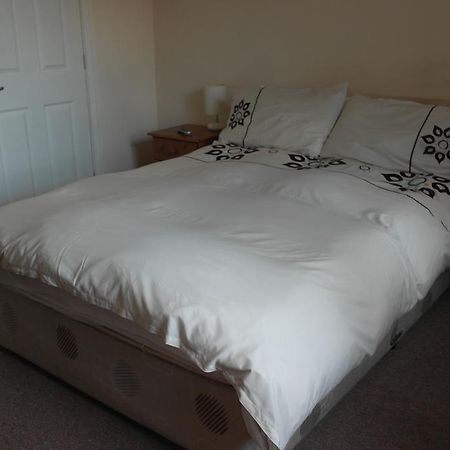 Bed and Breakfast Hikers And Bikers à Hadfield Chambre photo